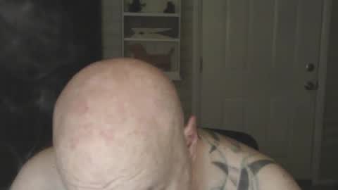 Snapshot of roinaz chatting on 02/04/25, 02:07 roinaz online show from 02/04/25, 02:07