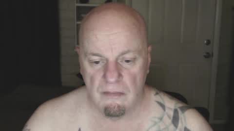 Snapshot of roinaz chatting on 02/24/25, 05:33 roinaz online show from 02/24/25, 05:33