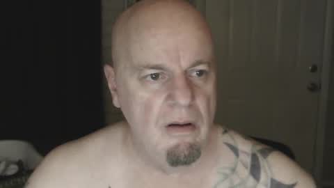 Snapshot of roinaz chatting on 03/10/25, 11:38 roinaz online show from 03/10/25, 11:38