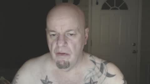 Snapshot of roinaz chatting on 03/21/26, 04:50 roinaz online show from 03/21/26, 04:50