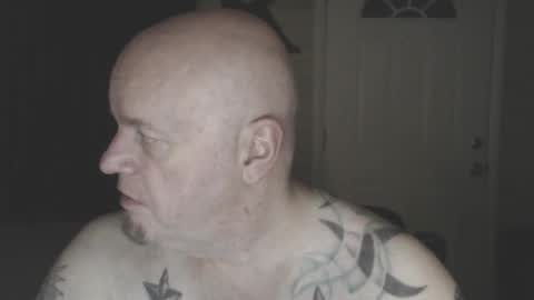 Snapshot of roinaz chatting on 03/23/26, 06:28 roinaz online show from 03/23/26, 06:28