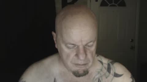 Snapshot of roinaz chatting on 04/08/26, 11:54 roinaz online show from 04/08/26, 11:54