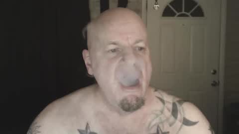 Snapshot of roinaz chatting on 04/11/26, 09:57 roinaz online show from 04/11/26, 09:57