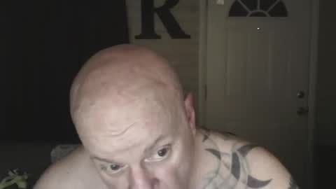 Snapshot of roinaz chatting on 04/12/26, 05:29 roinaz online show from 04/12/26, 05:29