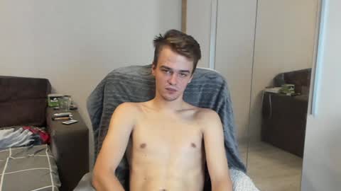 taylor fox online show from 12/24/24, 04:08