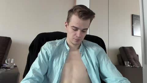 taylor fox online show from 02/08/25, 10:29