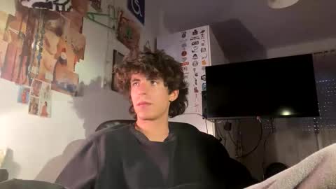 Snapshot of rokyyyyyyyy363545 chatting on 02/07/26, 02:43 rokyyyyyyyy363545 online show from 02/07/26, 02:43