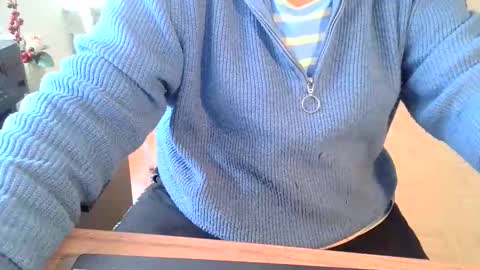 rolandloser1000 online show from 01/10/25, 08:51