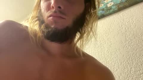 Snapshot of rollingatone1 chatting on 03/10/26, 05:29 rollingatone1 online show from 03/10/26, 05:29