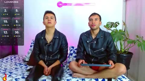 rolos_hot32 online show from 12/14/24, 03:47