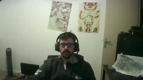 romainb72 online show from 12/18/25, 07:25