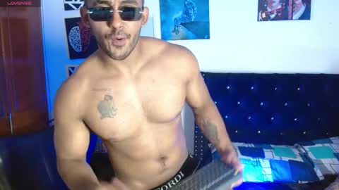 Roman online show from 04/05/26, 06:27