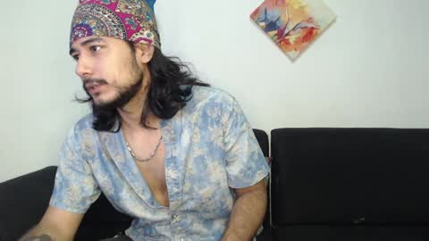 Snapshot of romanphoenix chatting on 01/09/25, 03:15 Roman online show from 01/09/25, 03:15