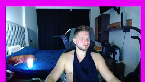 romantic_twunk online show from 10/04/25, 05:38