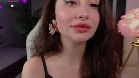 Snapshot of romanticsonya chatting on 04/27/26, 06:55 romanticsonya online show from 04/27/26, 06:55