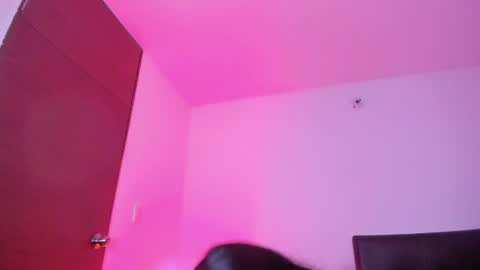 Snapshot of romantik_doll chatting on 07/03/26, 10:49 zaray online show from 07/03/26, 10:49
