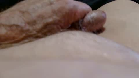 Snapshot of romantiko9 chatting on 02/16/25, 04:21 romantiko9 online show from 02/16/25, 04:21