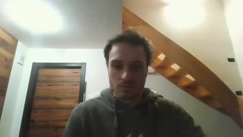 Snapshot of romanz123 chatting on 03/11/25, 09:37 romanz123 online show from 03/11/25, 09:37