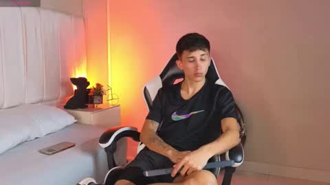 Rome online show from 04/14/26, 07:53