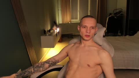 Snapshot of romeo_mercy chatting on 01/18/25, 09:13 Romeo online show from 01/18/25, 09:13