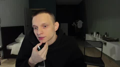 Snapshot of romeo_mercy chatting on 02/28/25, 10:50 Romeo online show from 02/28/25, 10:50