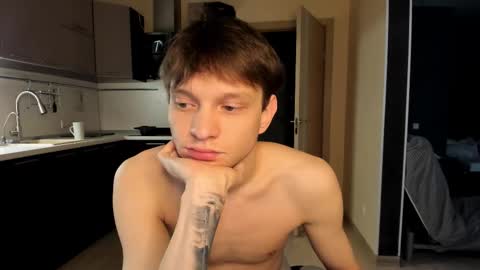 Snapshot of romeo_mercy chatting on 09/21/25, 10:28 Romeo online show from 09/21/25, 10:28