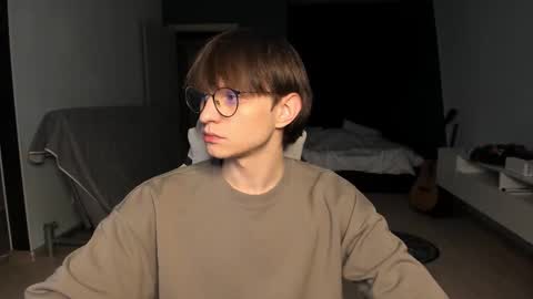 Romeo online show from 01/15/26, 12:43