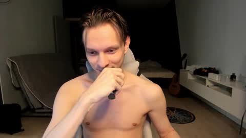 Romeo online show from 02/06/26, 02:20