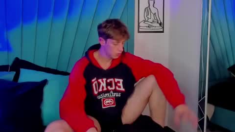 Snapshot of romeo_ricci1 chatting on 12/16/24, 12:48 Romeo Ricci online show from 12/16/24, 12:48