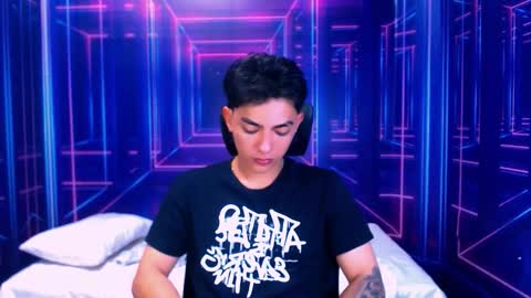 Romeo online show from 10/28/25, 07:16