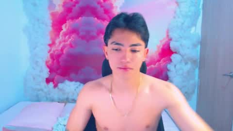 Romeo online show from 10/31/25, 07:04