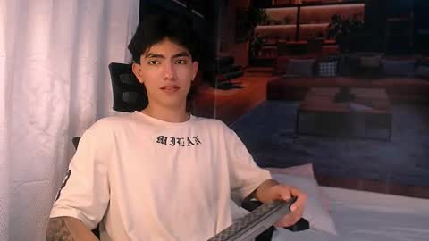 Romeo online show from 12/20/25, 07:54