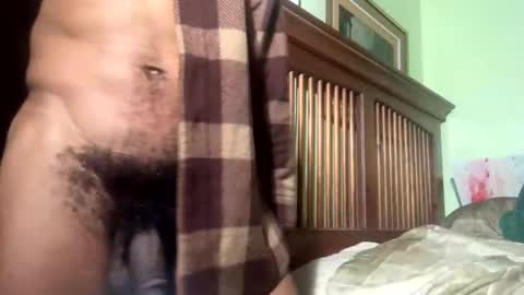 Snapshot of romeotyn chatting on 01/30/25, 01:44 romeotyn online show from 01/30/25, 01:44
