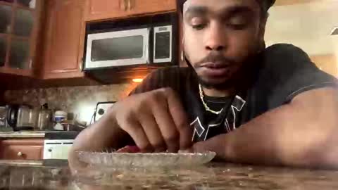 Snapshot of romeotyn chatting on 02/18/25, 04:59 romeotyn online show from 02/18/25, 04:59