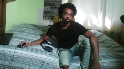 Snapshot of romeotyn chatting on 10/14/25, 07:14 romeotyn online show from 10/14/25, 07:14