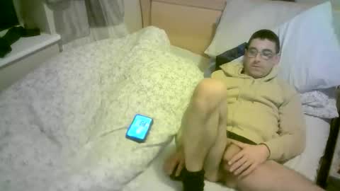 Snapshot of romson998181 chatting on 02/02/26, 11:47 romson998181 online show from 02/02/26, 11:47