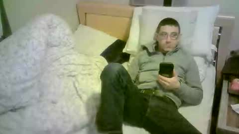 Snapshot of romson998181 chatting on 03/01/26, 08:11 romson998181 online show from 03/01/26, 08:11