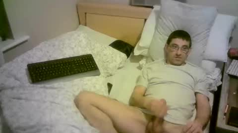 Snapshot of romson998181 chatting on 03/30/26, 10:44 romson998181 online show from 03/30/26, 10:44