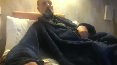 romulo123456777 online show from 05/18/26, 04:29