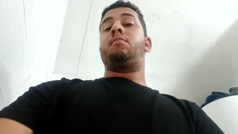 Snapshot of ronal498036 chatting on 10/29/25, 08:10 ronal498036 online show from 10/29/25, 08:10