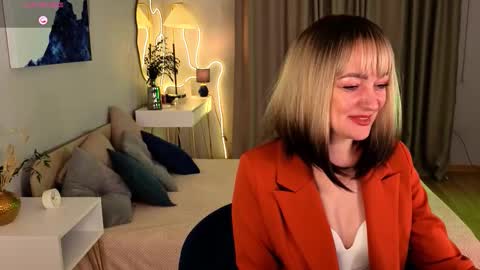 Olivia online show from 02/27/26, 08:25