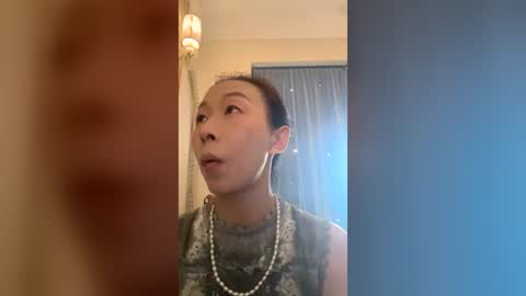 Snapshot of rongrong0329 chatting on 07/12/26, 02:02 sui sui online show from 07/12/26, 02:02