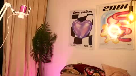 Roni online show from 07/09/26, 03:32