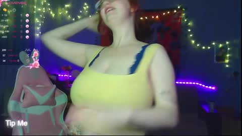 Snapshot of roniya_v chatting on 12/04/24, 06:17 Spicy lady Kristy online show from 12/04/24, 06:17