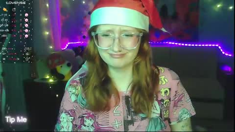 Snapshot of roniya_v chatting on 12/22/24, 03:44 Spicy lady Kristy online show from 12/22/24, 03:44