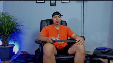 RonnieCanford online show from 02/08/26, 04:21