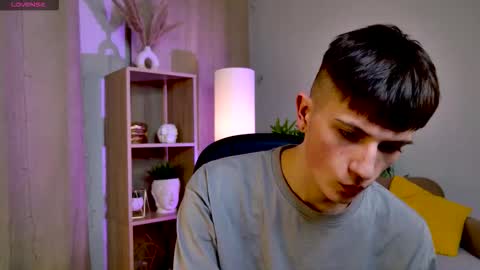 Rony online show from 02/08/26, 07:39