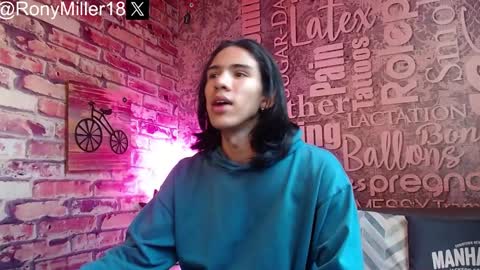 Snapshot of ronymiller_1 chatting on 02/22/25, 03:47 RonyMiller 1 online show from 02/22/25, 03:47