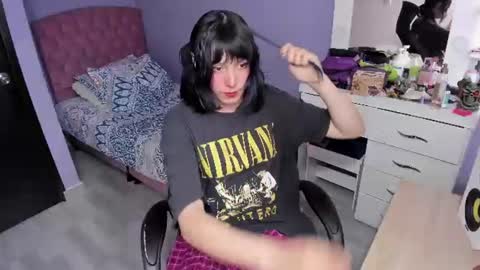 Twelve 3 Inst Twelve 312002 Twitter Room312 2002 online show from 07/10/26, 03:58