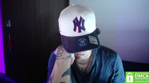 Snapshot of room_hot_x chatting on 07/14/26, 02:05 ken online show from 07/14/26, 02:05